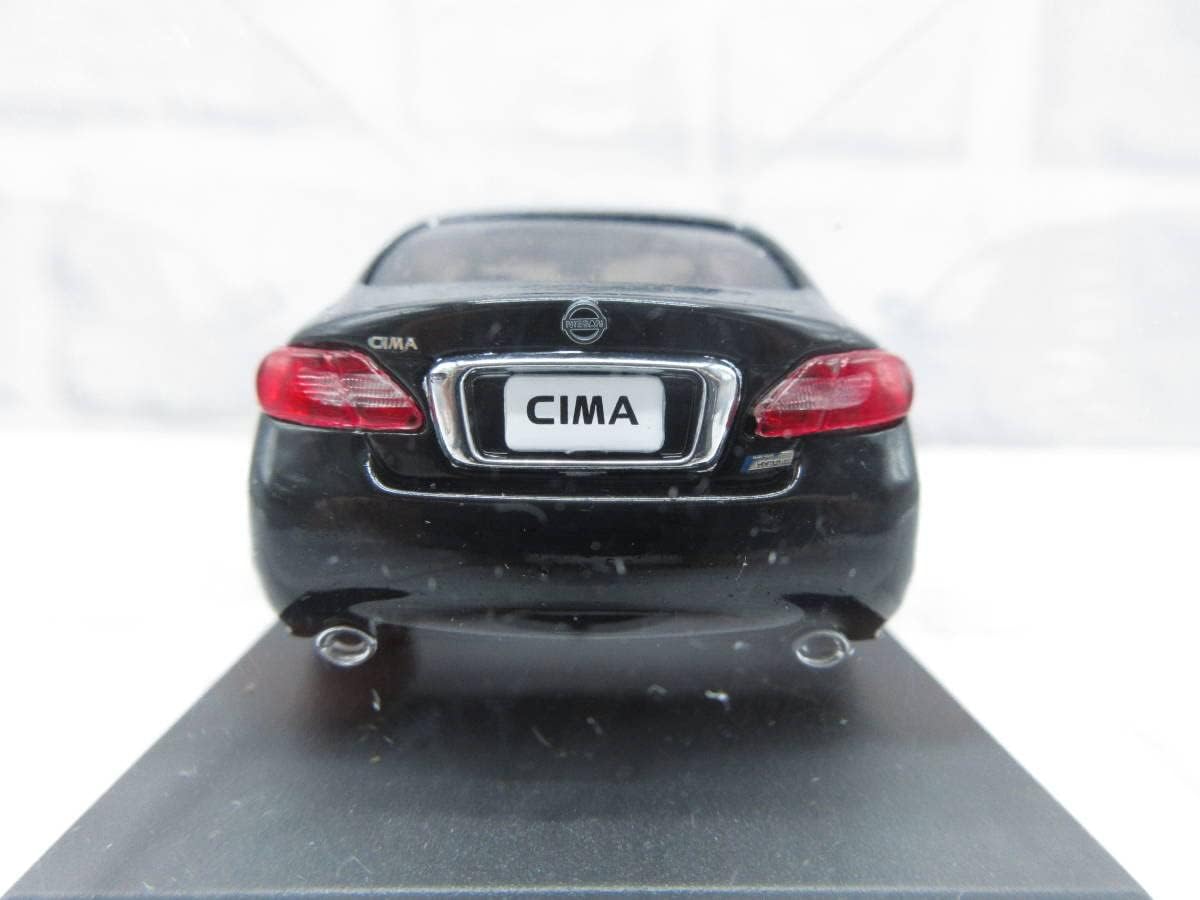 京商 kyosho SAMURA 日産 シーマ Nissan CIMA 1/18 京商 シーマ 1⁄18